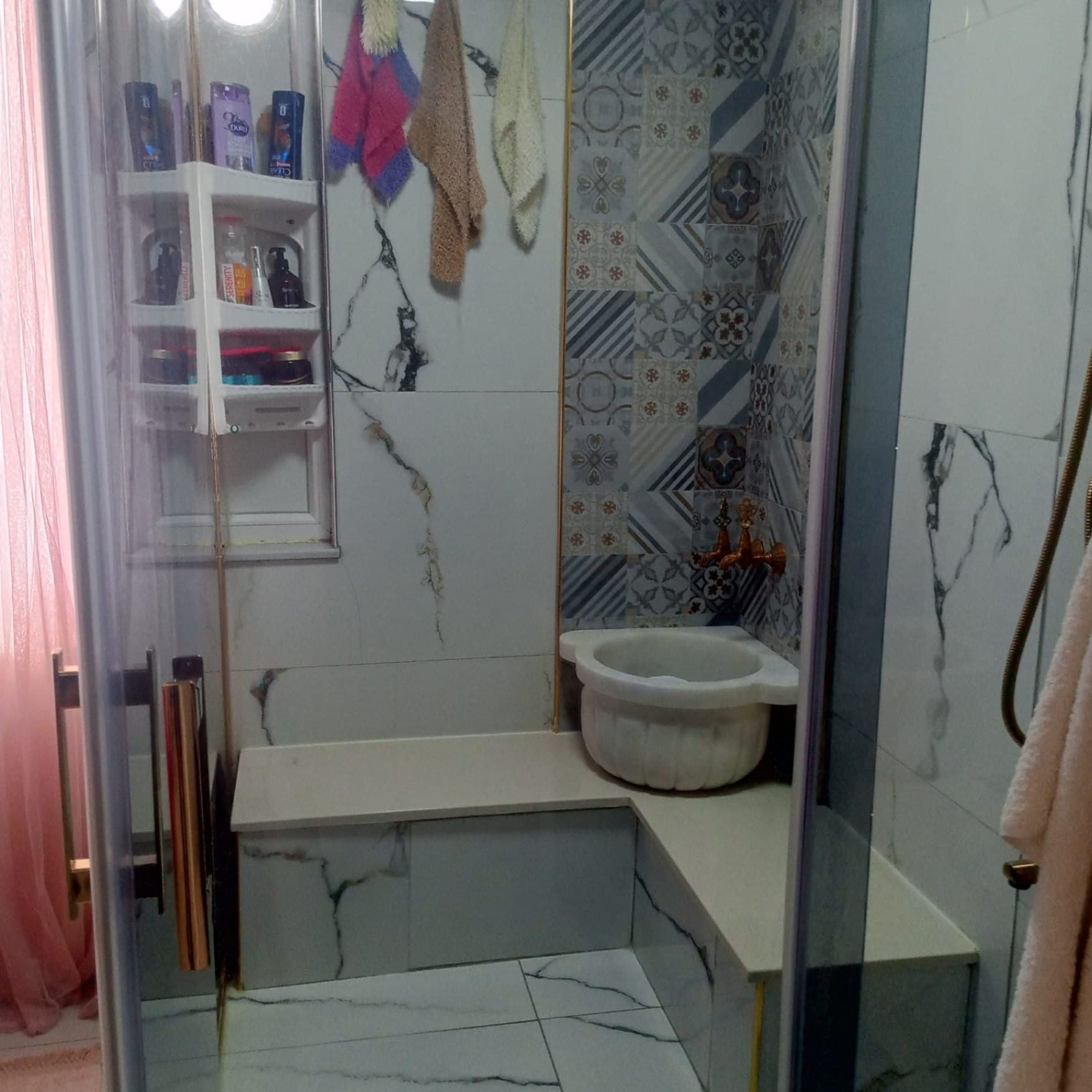 ANTALYA MURATPAŞA CUMHURİYET MAHALLESİNDE EŞYALI SATILIK DAİRE