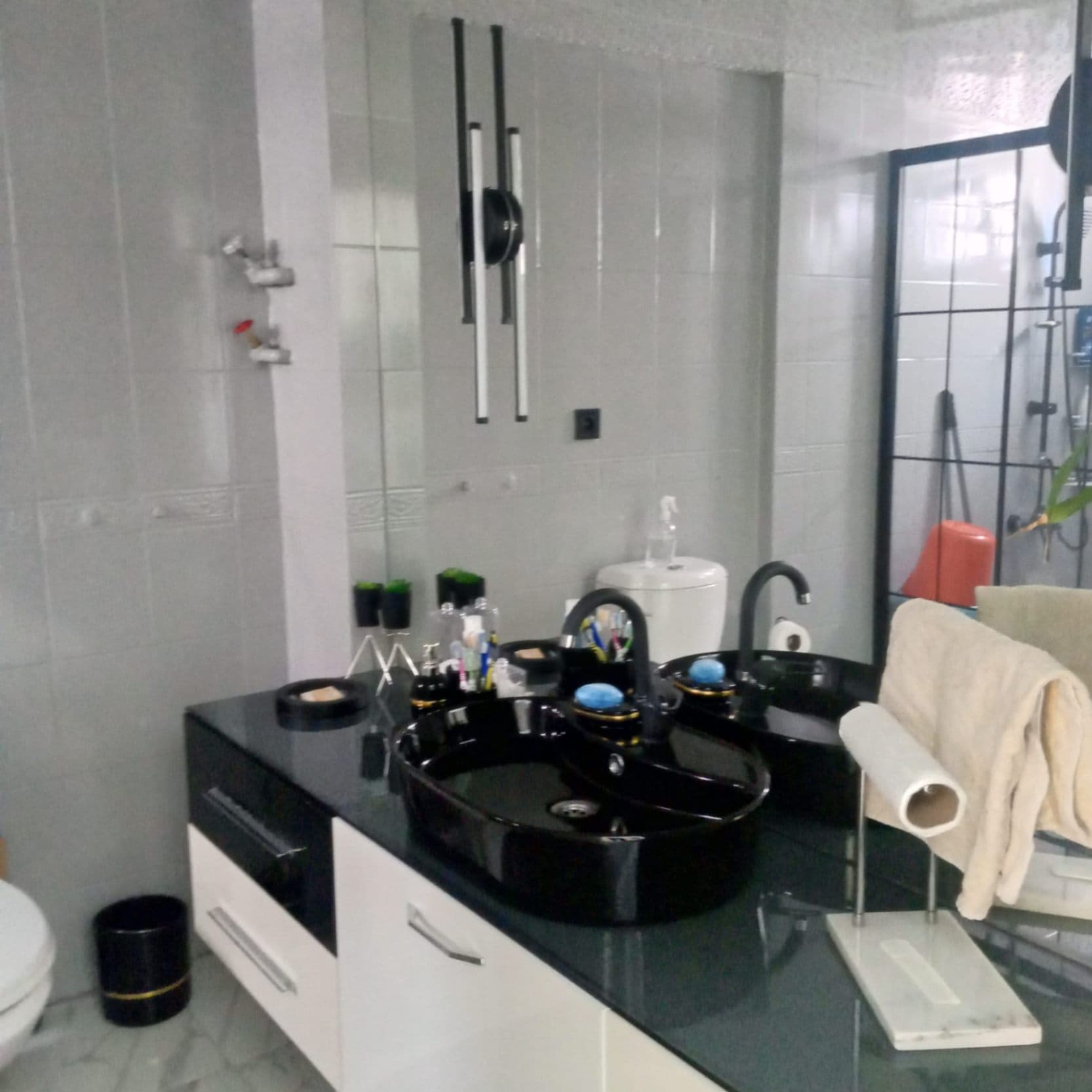 ANTALYA MURATPAŞA CUMHURİYET MAHALLESİNDE EŞYALI SATILIK DAİRE
