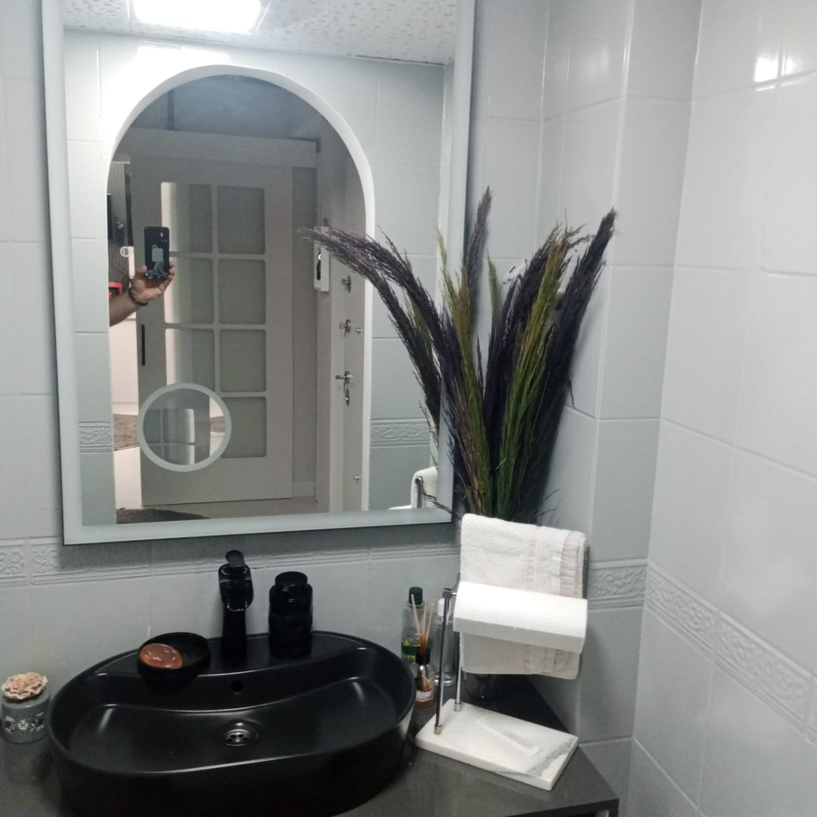 ANTALYA MURATPAŞA CUMHURİYET MAHALLESİNDE EŞYALI SATILIK DAİRE