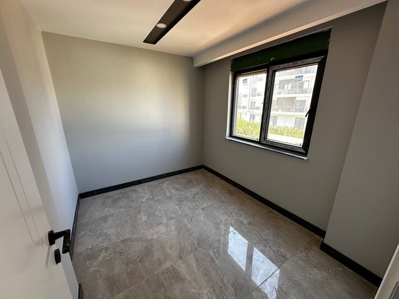 SATILIK 2+1 KAPALI OTOPARJLI AKSU ALTINTAŞ