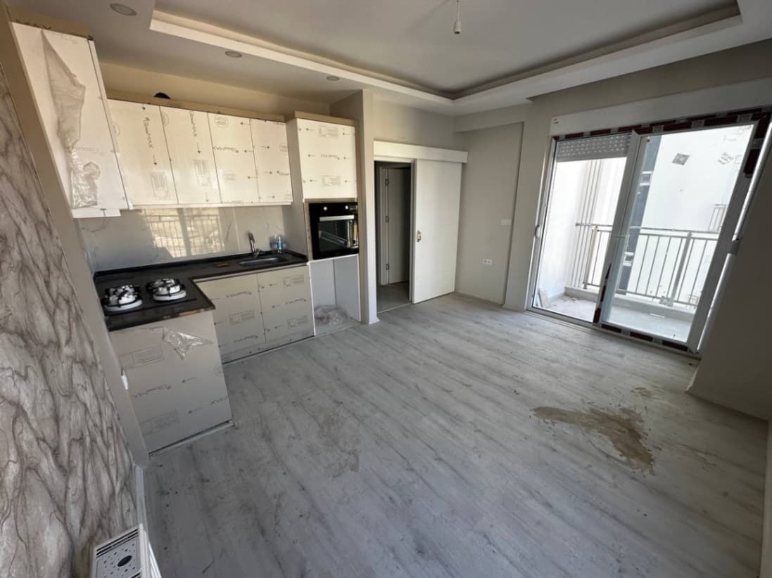 SIFIR BİNADA SATILIK DOĞALGAZLI DAİRE