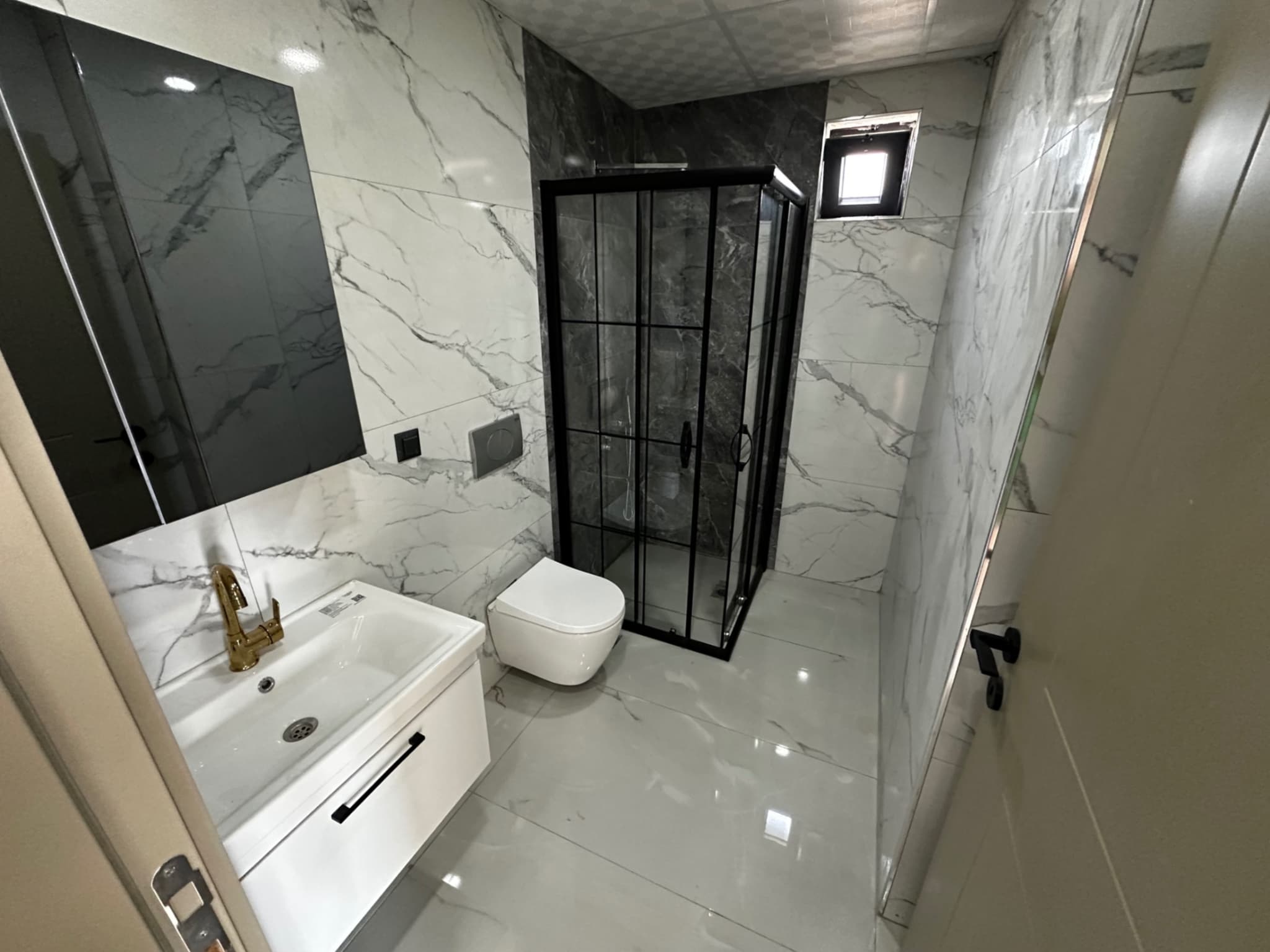Sıfır binada KEPEZ SATILIK 1+1 iskanlı