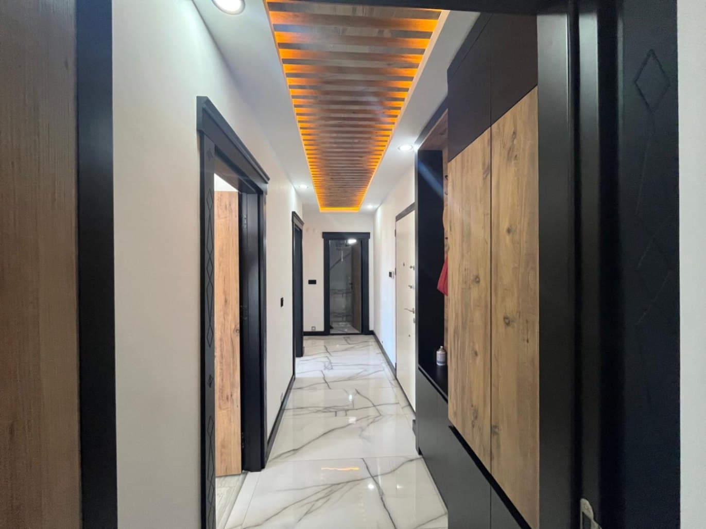 Antalya Kepez de geniş 2+1 daire