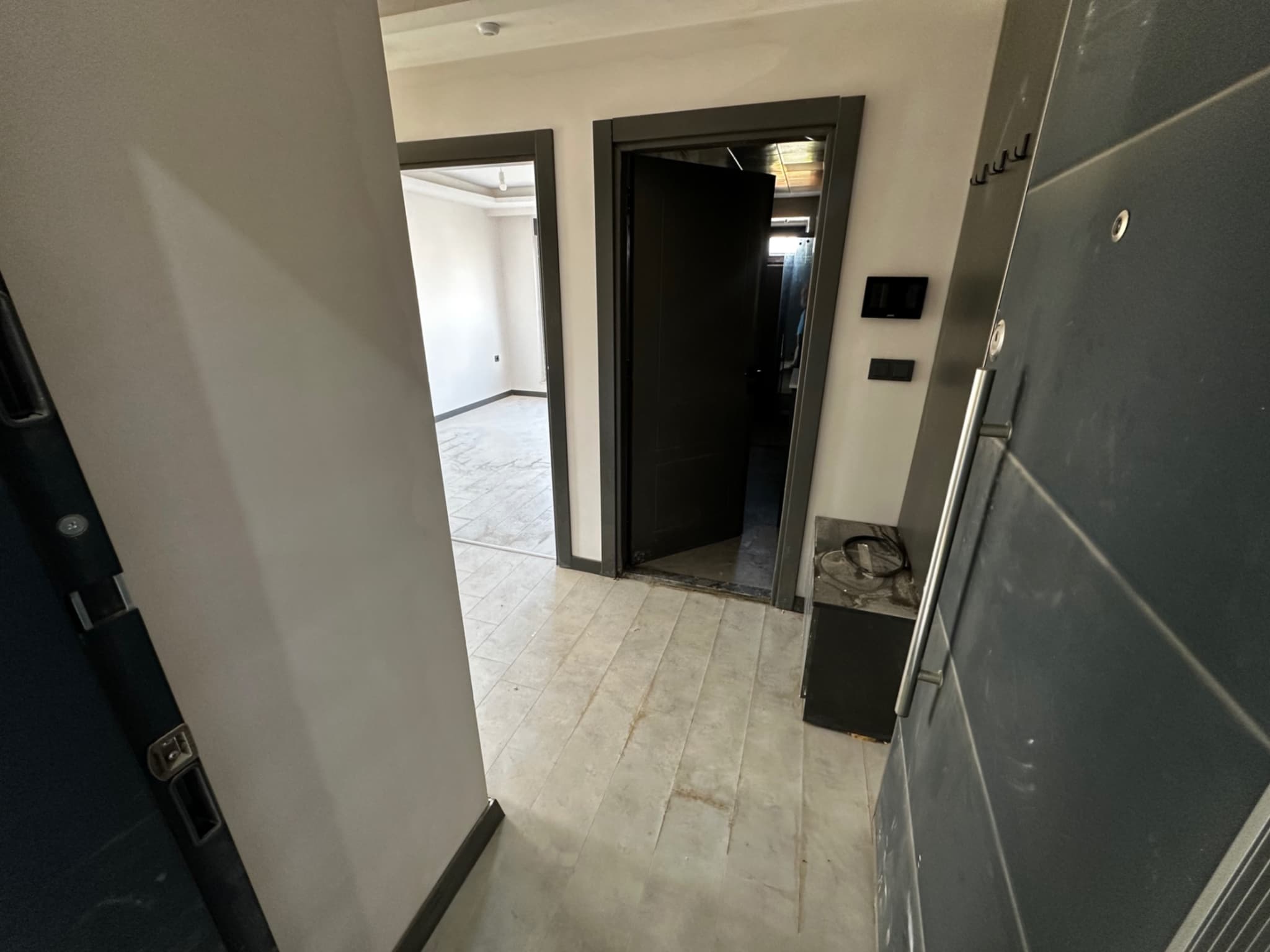 İSKAN ALINMIŞ 1+1 AKSU ALTINTAŞ SATILIK DAİRE