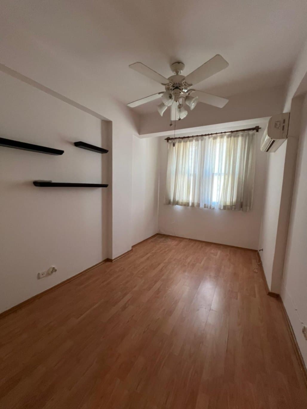 denize  yürüme mesafesinde 3+1 daire