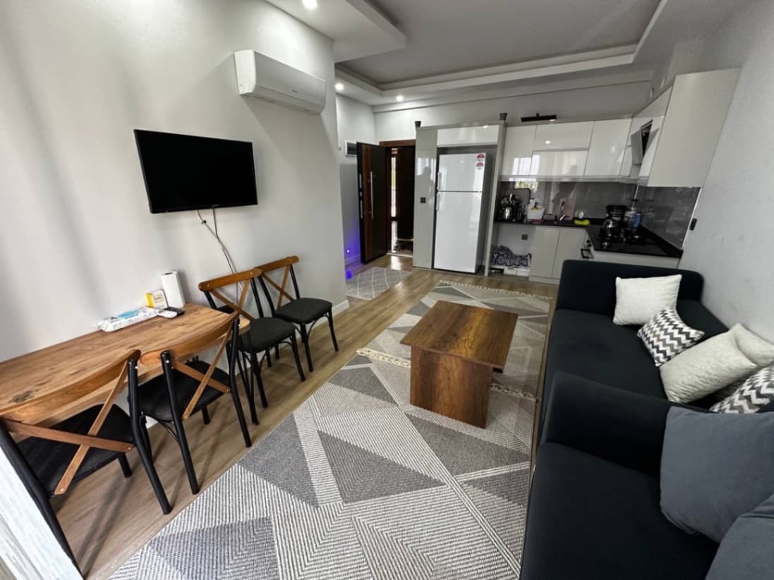 SATILIK 1+1 BAHÇELİ DAİRE