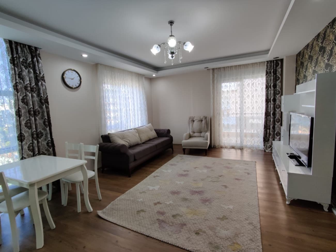 DENİZE YAKIN SATILIK 2+1