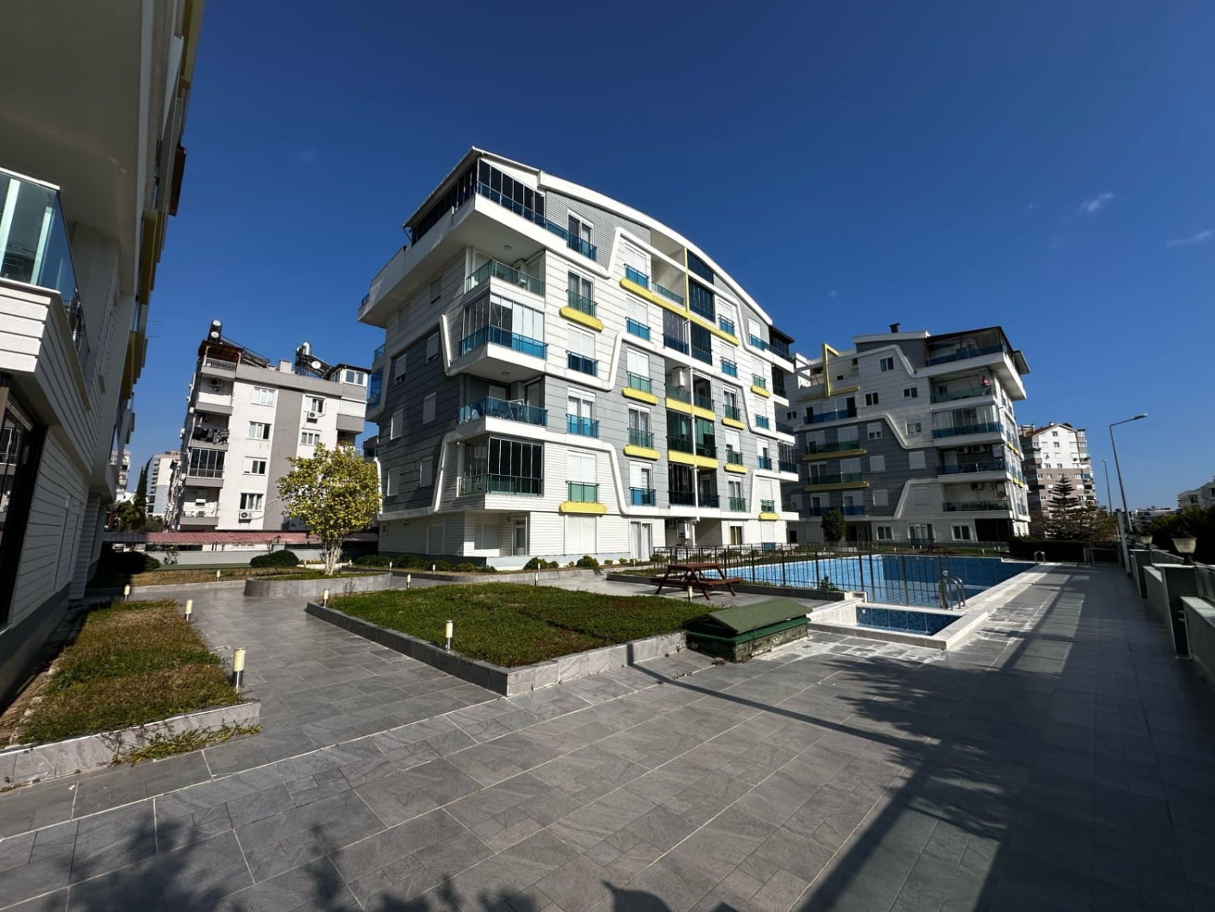 KONYAALTI LİMAN'DA SATILIK 3+1 DUBLEX DAİRE