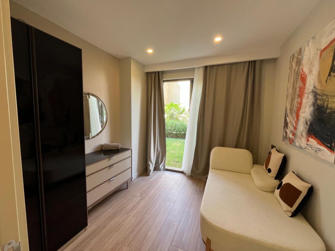 (390.000 €) 250 m² Bahçe Kullanımlı, Otel Konseptinde Konfor | Mit 250 m² Privatgarten, Wohnen im Hotelstil