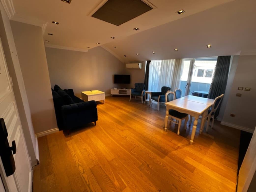 DENİZE YAKIN | KAPALI OTOPARKLI DAİRE