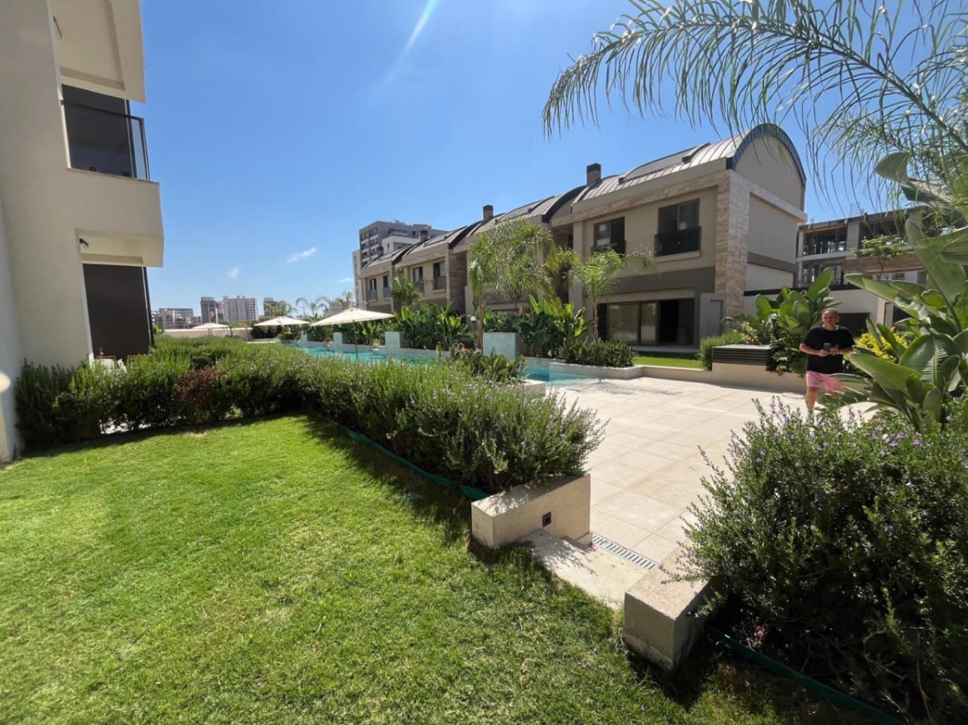 (390.000 €) 250 m² Bahçe Kullanımlı, Otel Konseptinde Konfor | Mit 250 m² Privatgarten, Wohnen im Hotelstil