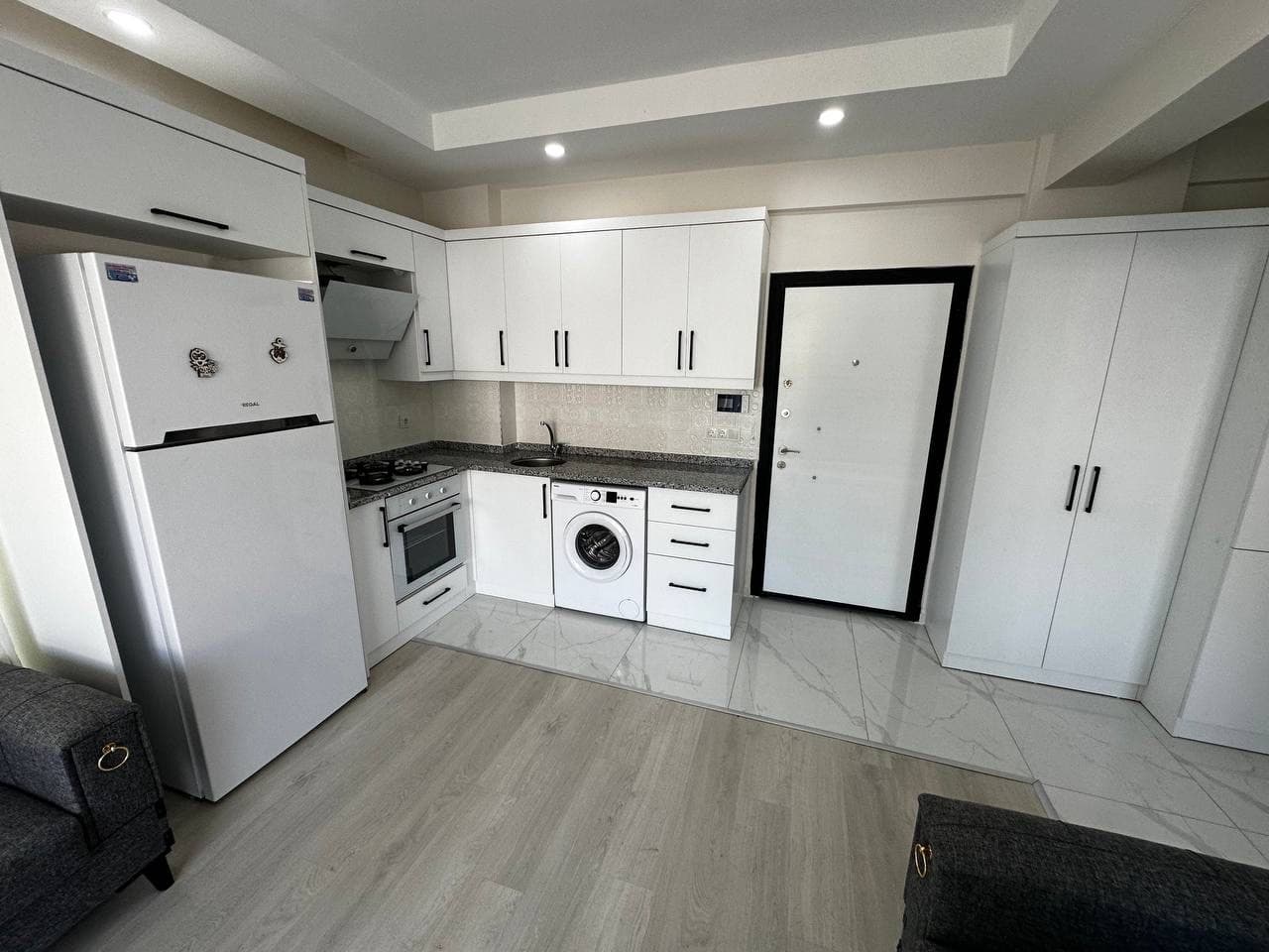 BELEK’ta SIFIR EŞYALI 1+1 KİRALIK DAİRE