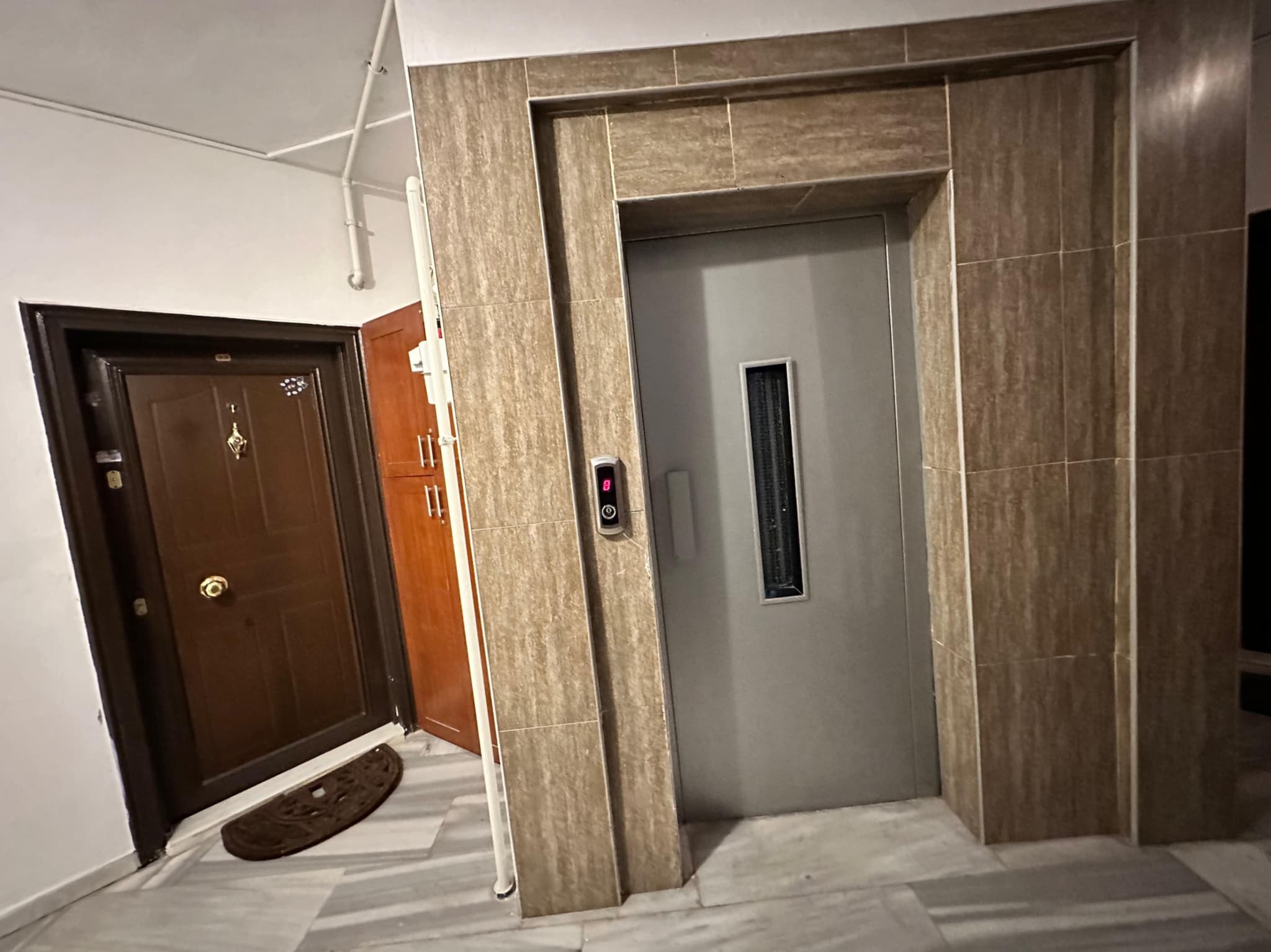 ANTALYA LARA GÜZELOBADA SATILIK DAİRE