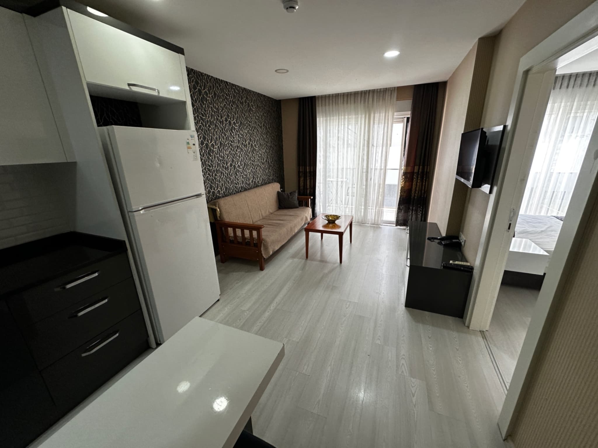 SATILIK DENİZE YAKIN OTEL