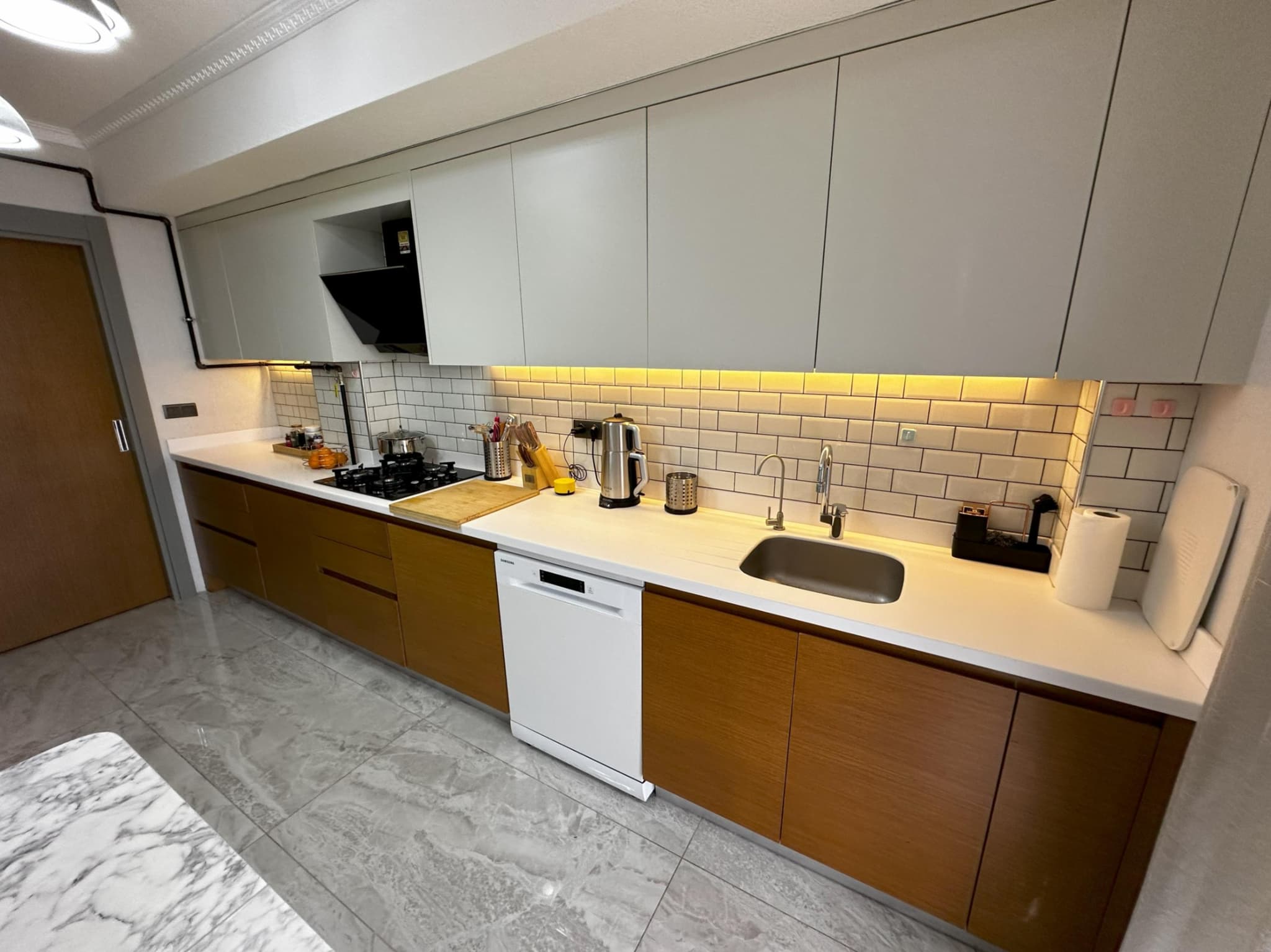 RENGİ ANTALYA 2+1 SATILIK DAIRE