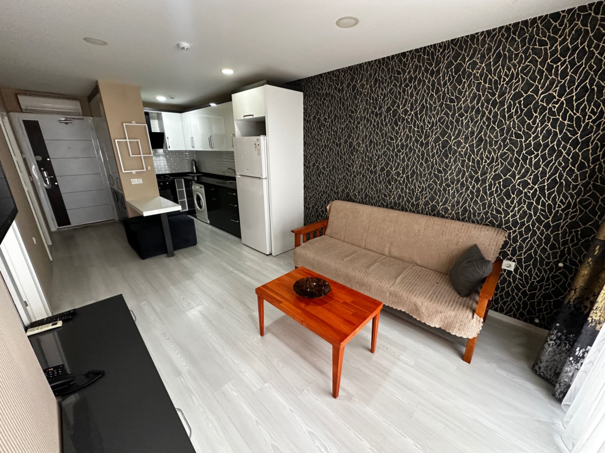 SATILIK DENİZE YAKIN OTEL