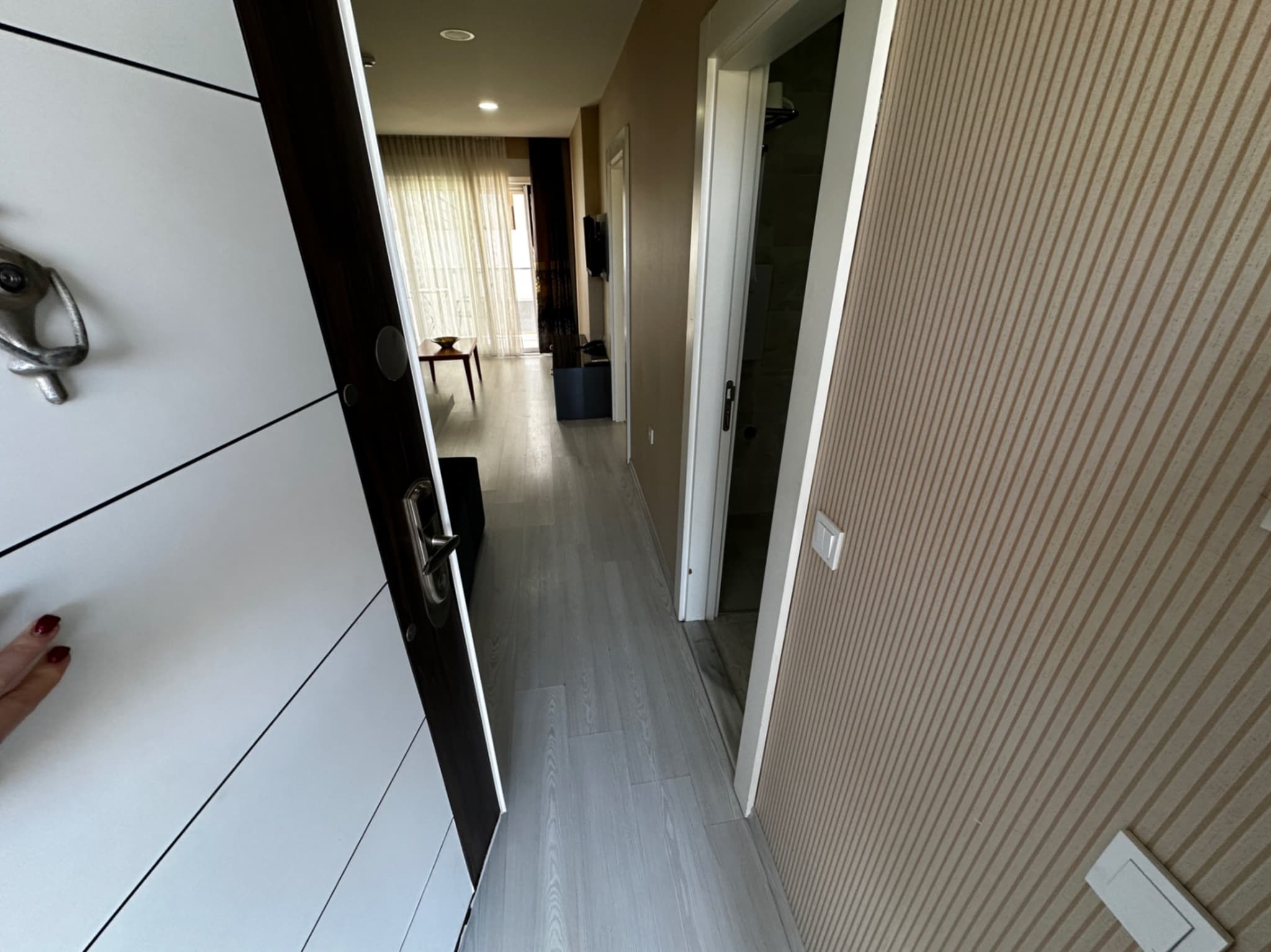 SATILIK DENİZE YAKIN OTEL