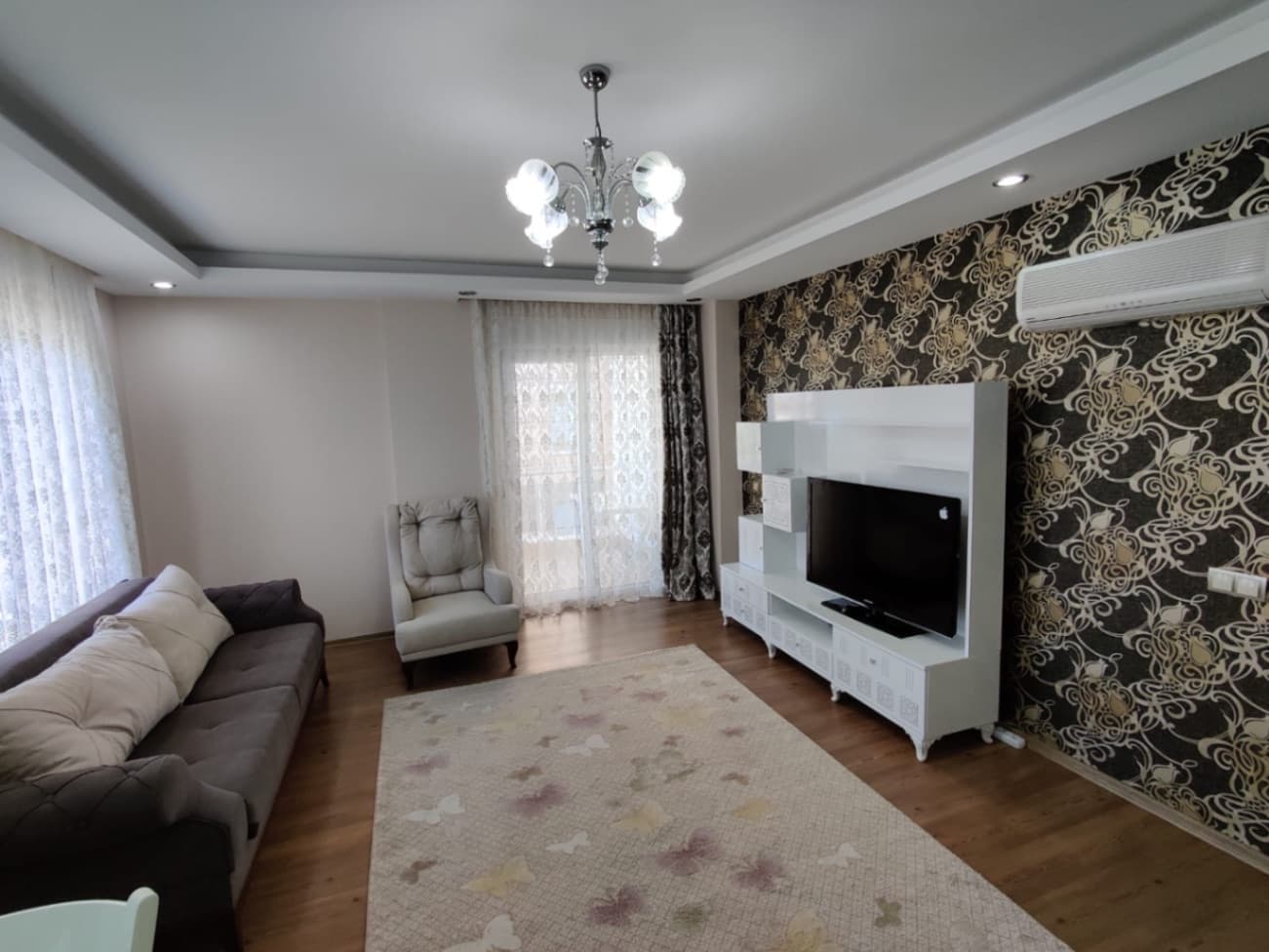 DENİZE YAKIN SATILIK 2+1